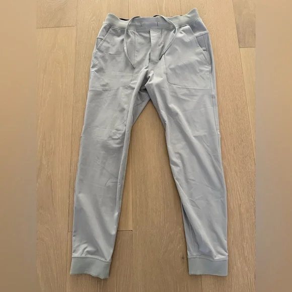 Lululemon grey ABC joggers - Picture 2 of 10